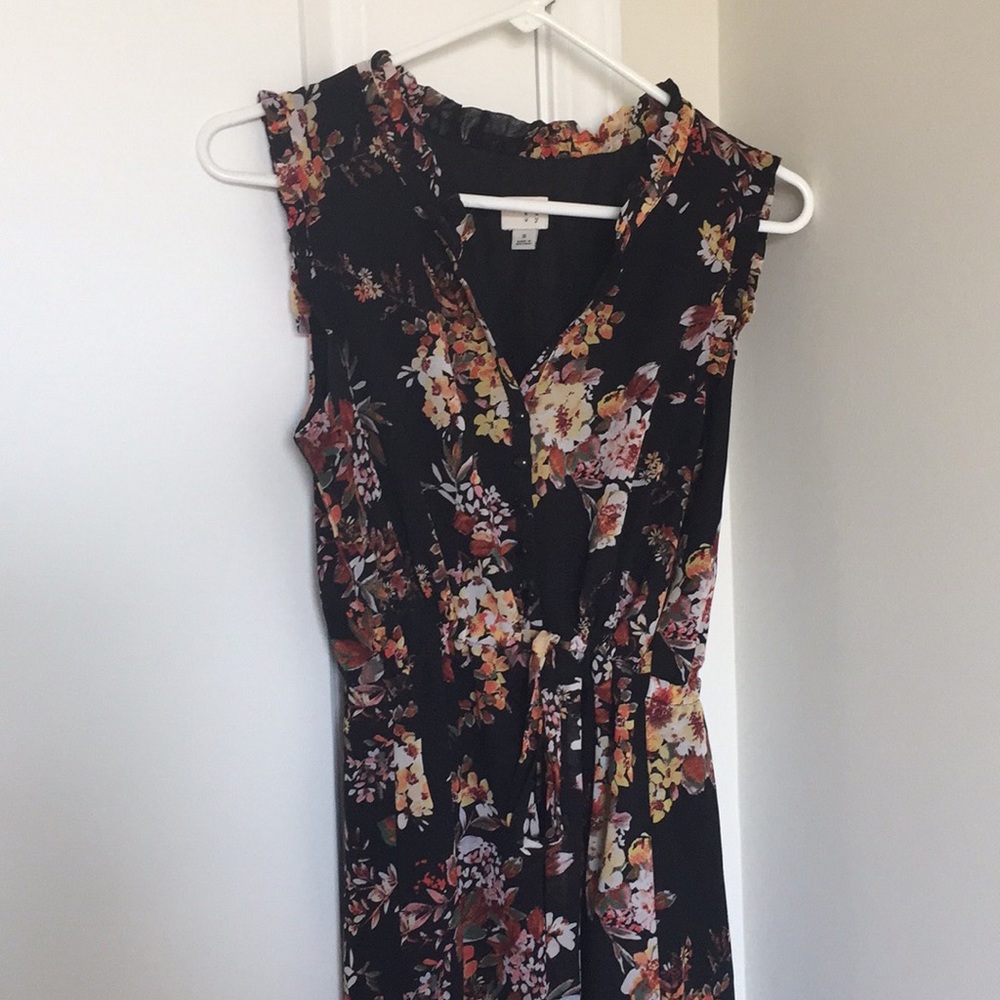 Black Floral Dress - Picture 4 of 4